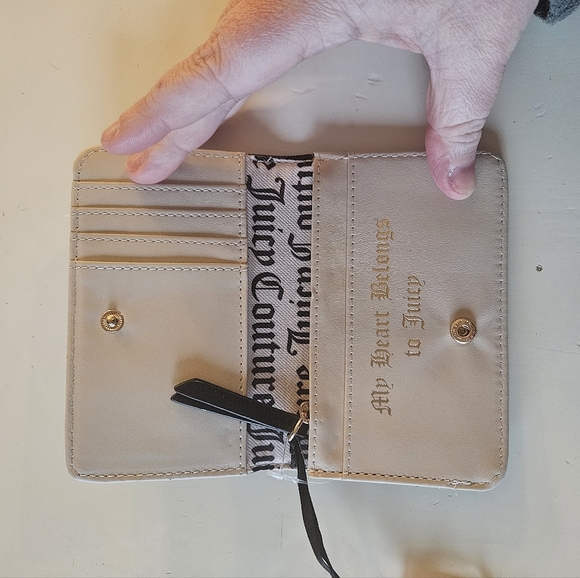 NWT Juicy Couture Spring Fling Slim Elongated Bifold Wallet - Picture 4 of 4